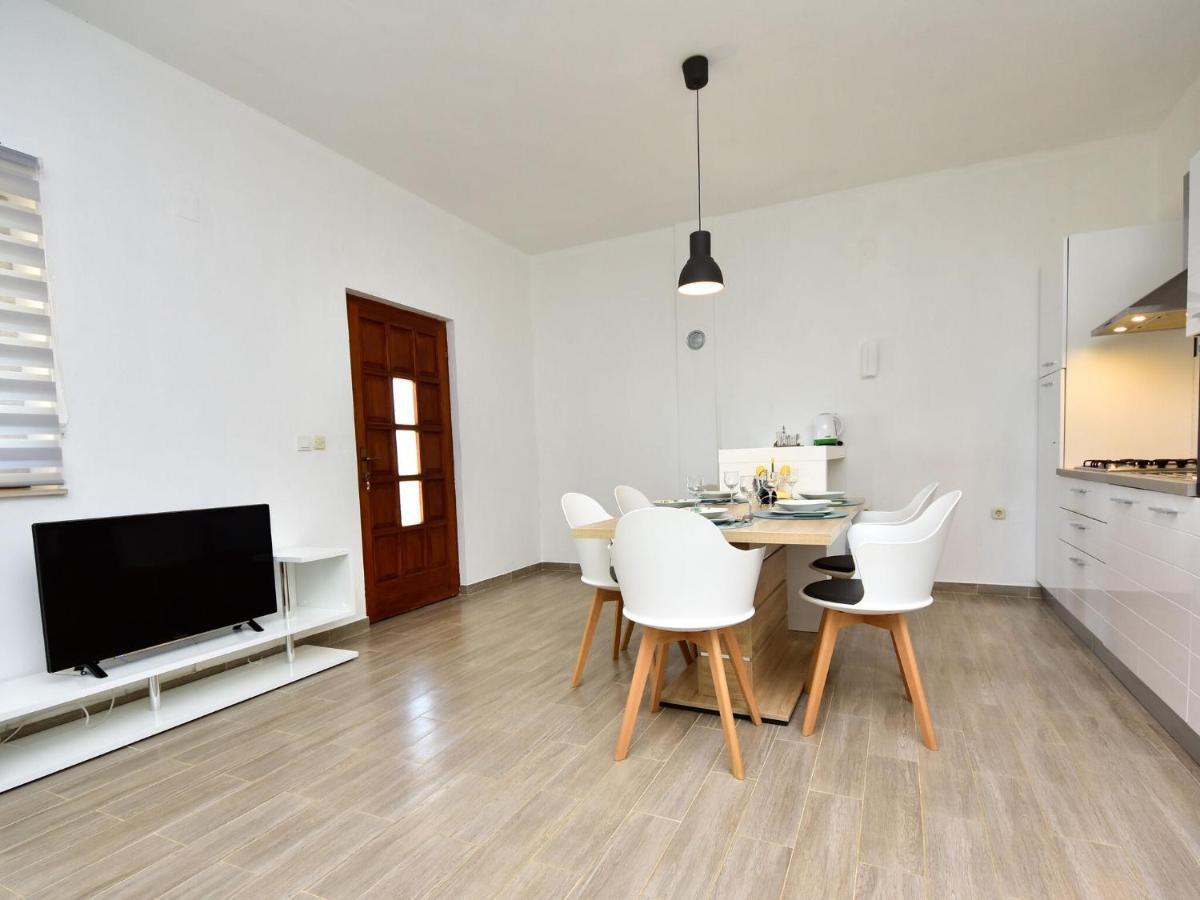 Lovely Apartment In Kru Evo With Barbecue Kruševo Exteriér fotografie
